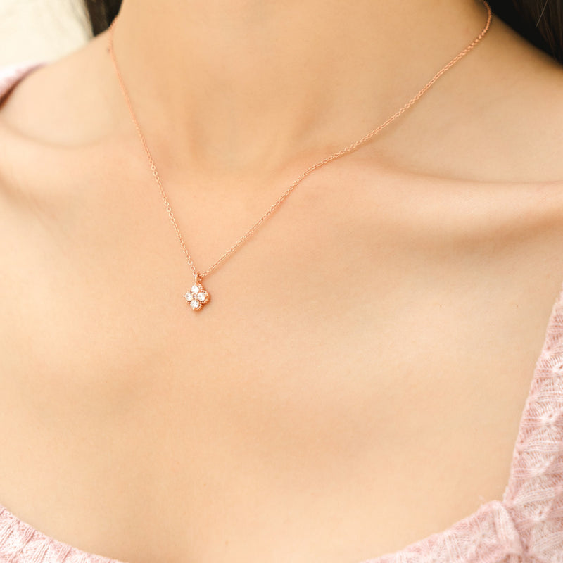 Emery Cubic Necklace