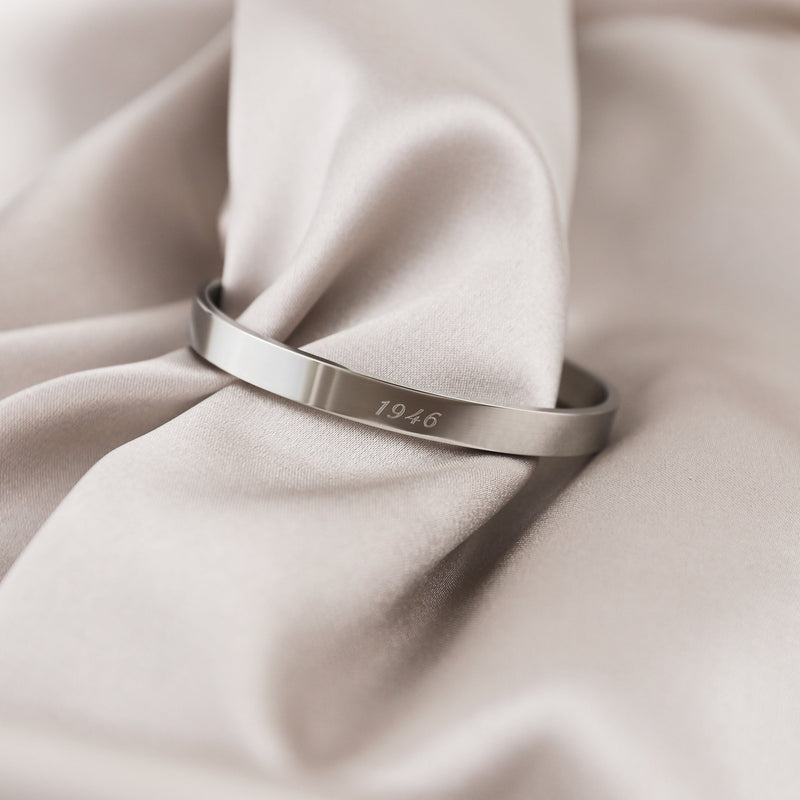 Signature Classic Bangle Made Different Co.